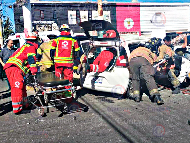 Una niña quedó prensada en fuerte accidente Contacto Hoy